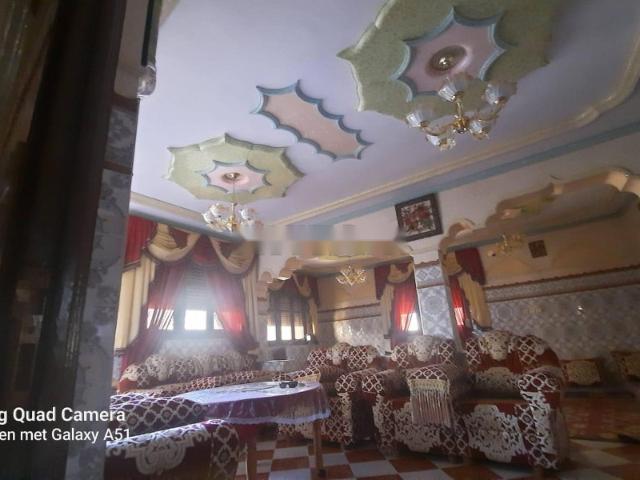 Appartement à Vendre 100 M² à Al Hoceima