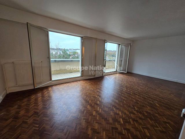 Appartement Versailles 2 pièce s 42.44 m2 + terrasse