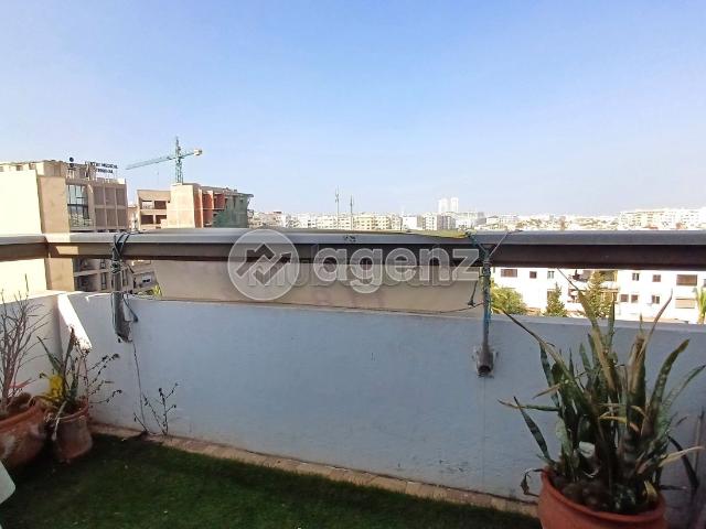 Appartement à vendre 118 m², 3 chambres Franceville Casablanca