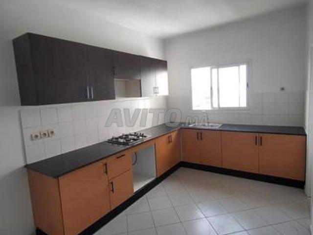 Appartement à vendre 141 m² à Rabat