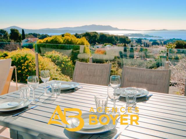 BIEN D’EXCEPTION SUR LES HAUTEURS DE BANDOL VUE MER INCROYABLE