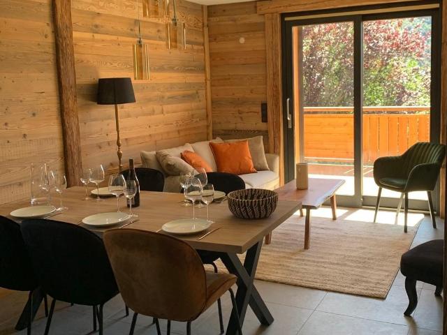 NOUVEAU A VAUJANY appartement rénové à neuf !