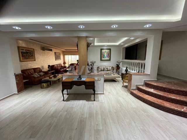 Appartement à vendre 181 m² à Rabat