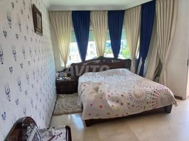 Appartement à vendre 181 m² à Rabat