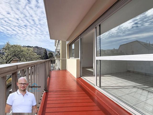 Appartement à vendre 1 pièces CHAMBERY 73 32m2 avec balcon