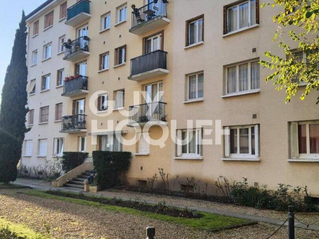 VILLEMOMBLE: appartement de 4 pièces 64 m² à vendre