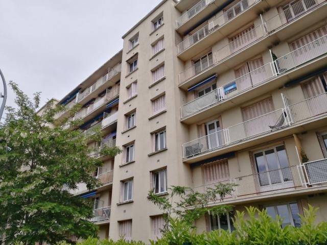 VENTE VILLEURBANNE MEDIPOLE T 3/4 2 chambres séjour double