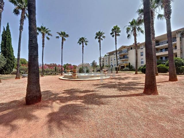 Appartement À Vendre 2 pièces 36?m² avec terrasse, piscine et p