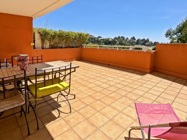 Appartement À Vendre 2 pièces Mandelieu la Napoule Domaine du Grand Duc