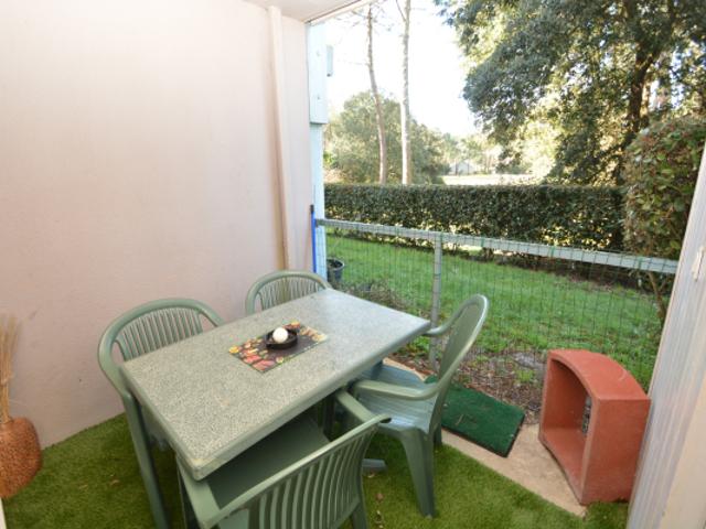 APPARTEMENT À VENDRE 2 PIÈCES PRINCIPALES + BALCON LACANAU