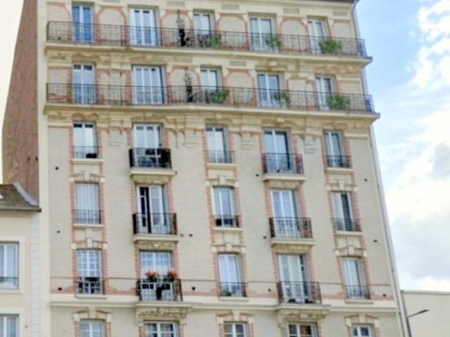Appartement à vendre 3/4 pièces CHOISY LE ROI 94. Transports et commerces à proximité