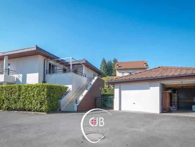 La Roche Sur Foron 74800: Appartement 3 pièces, 1 balcon, 2 terrasses et garage
