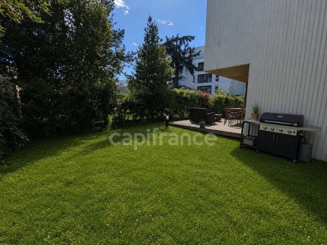 Appartement à vendre 3 pièces BORDEAUX CHARTRONS 33 Jard. 68m² Bordeaux