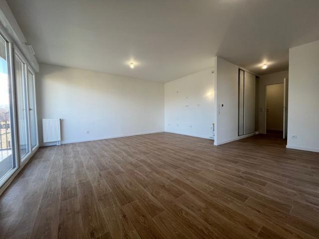 Appartement à vendre 3 pièces CORMELLES LE ROYAL 14