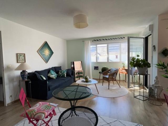 Appartement à vendre 3 pièces et double garage quartier Be. 65m² Vannes