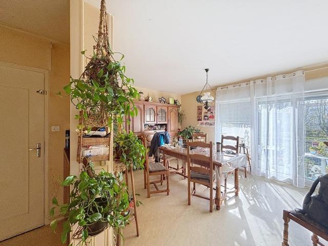 Appartement à vendre 3 pièces Proche de TONNAY CHARENTE 49