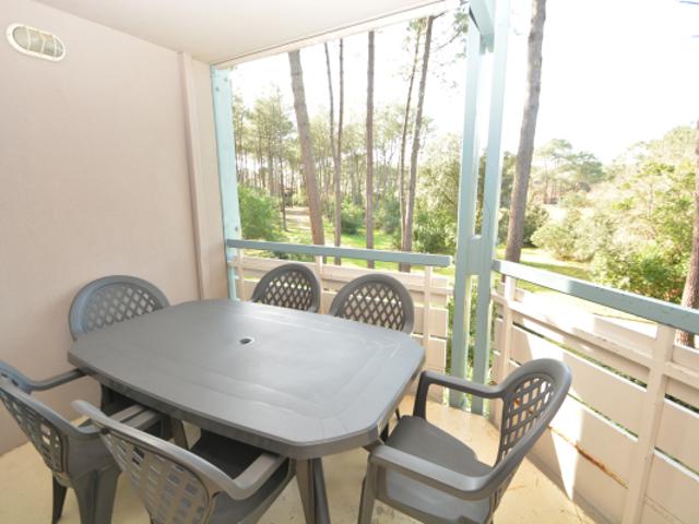APPARTEMENT À VENDRE 3 PIÈCES PRINCIPALES + BALCON LACANAU