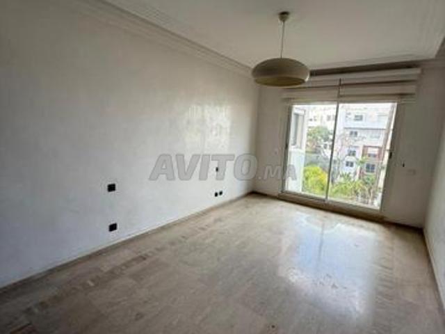 Appartement à vendre à Ain Diab
