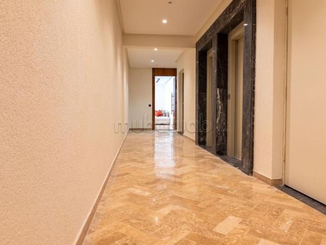 Appartement à vendre à Aïn Sebaâ. 3 chambres