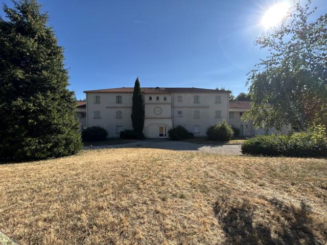 Appartement à Vendre à ANNONAY avec garage et terrasse