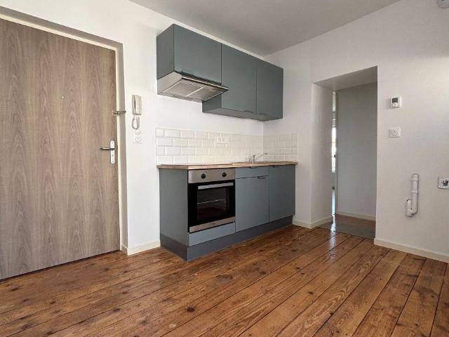 Appartement à vendre à Bazeilles 08140