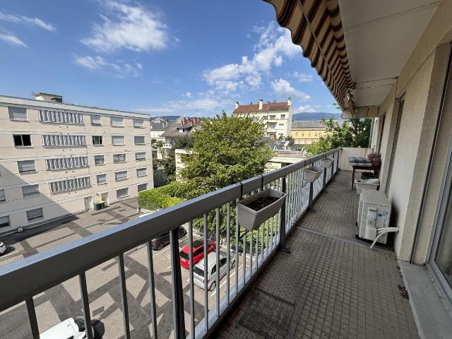 Appartement à vendre à Chambéry 73000