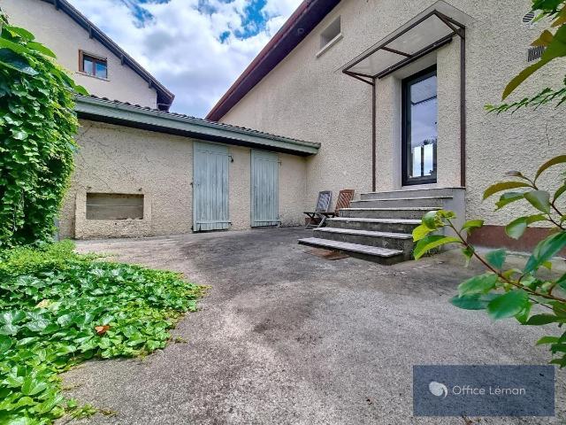 Appartement à vendre à Challex 01630