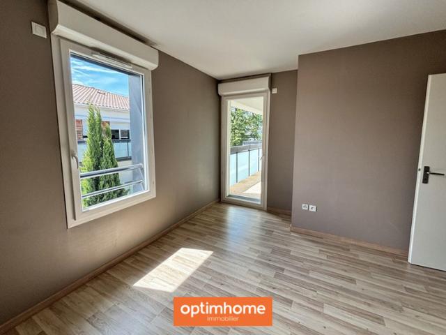 Appartement à vendre à COLOMIERS 31 T2 de 43 m² avec loggia, parking et ascenseur