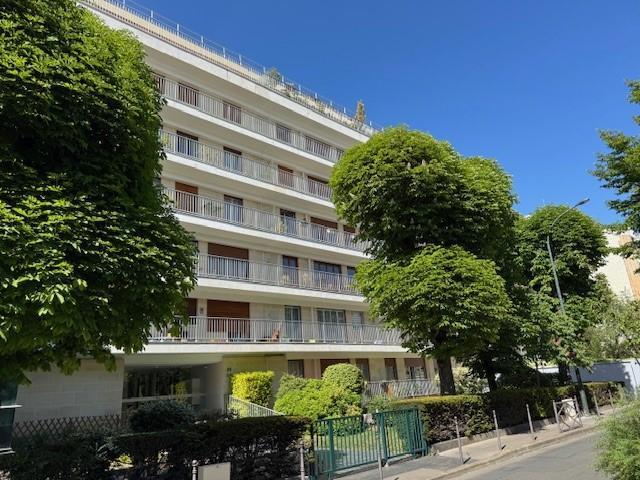 Appartement à vendre à Courbevoie 92400