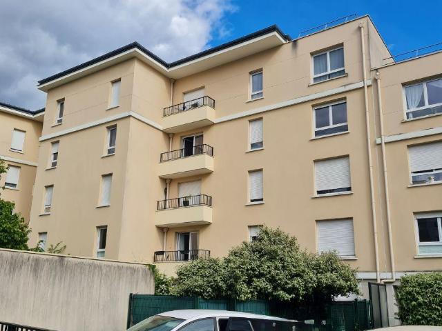 Appartement à vendre à Dammarie les Lys 77190