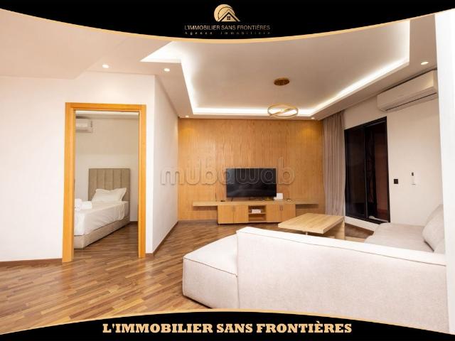 Appartement à vendre à Guéliz, Marrakech — Sol en parquet — 98 m²