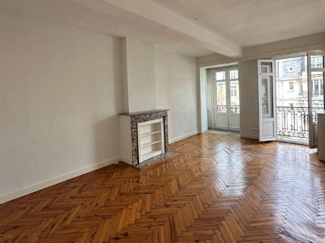 Appartement à vendre à Lille 59000
