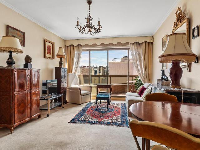 Appartement à vendre à Paris 17e arrondissement 75017