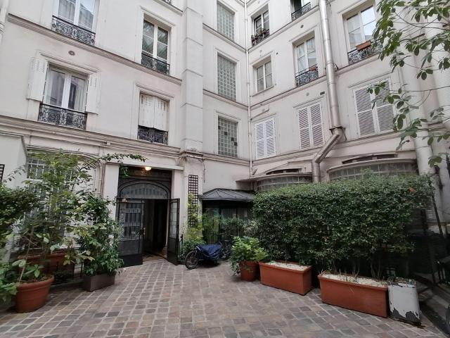 Appartement à vendre à Paris 10e arrondissement 75010