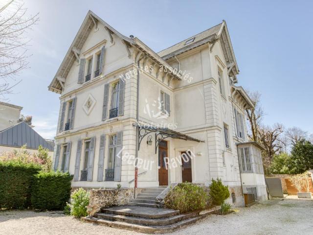 Appartement à vendre à Versailles 78000