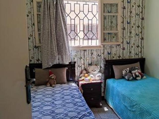 Appartement à vendre avec deux façades près de la mosquée Hamza, lotissement Dahar El Khmiss
