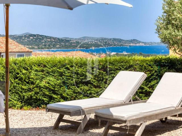Appartement à vendre avec vue mer au cœur du Golfe de Saint. 45m² Cogolin