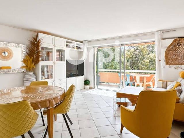 Appartement À Vendre Cavalaire sur Mer 62 m2