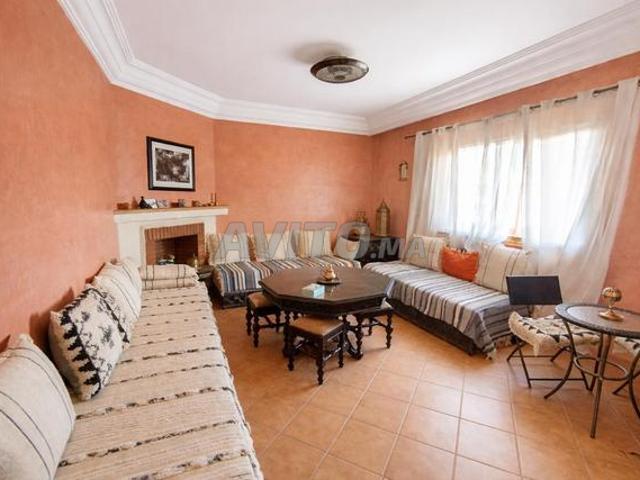 Appartement à vendre de 74 m² à Guéliz avec piscine