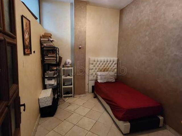 Appartement à Vendre de 122.0 m² à Casablanca, Roches Noires