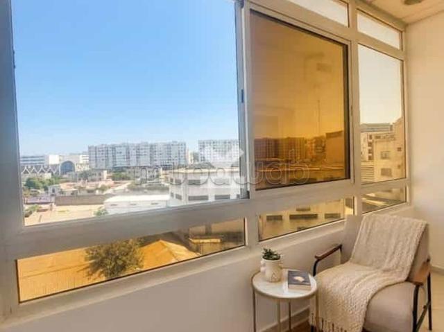 Appartement à Vendre de 123.0 m² à Casablanca, Belvedere Roches Noires