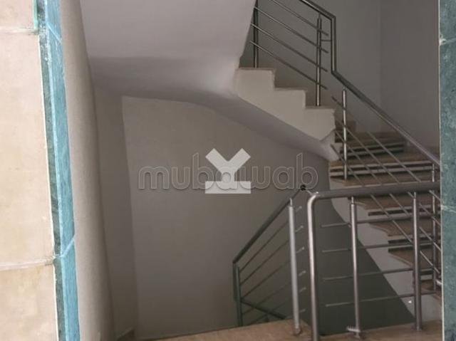 Appartement à Vendre de 144.0 m² à Casablanca, Lekrimat