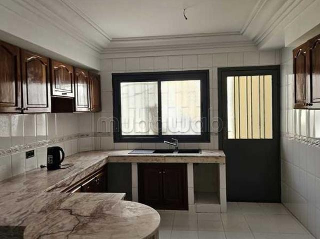 Appartement à Vendre de 153.0 m² à Casablanca, Hopitaux