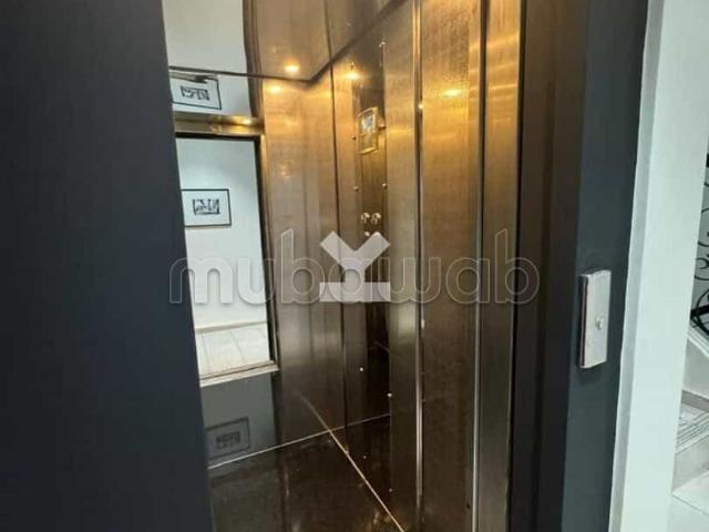 Appartement à Vendre de 156.0 m² à Casablanca, Gauthier