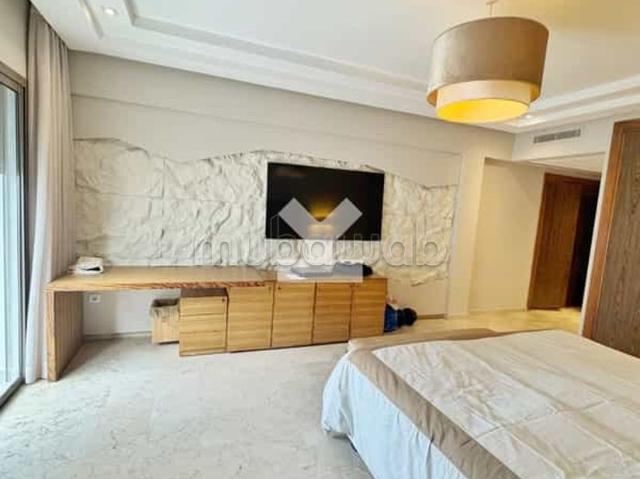 Appartement à Vendre de 185.0 m² à Casablanca, Racine