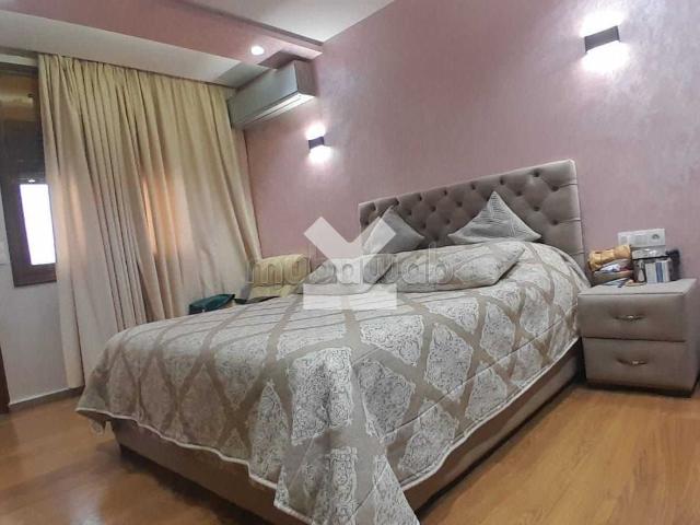 Appartement à Vendre de 199.0 m² à Casablanca, Racine