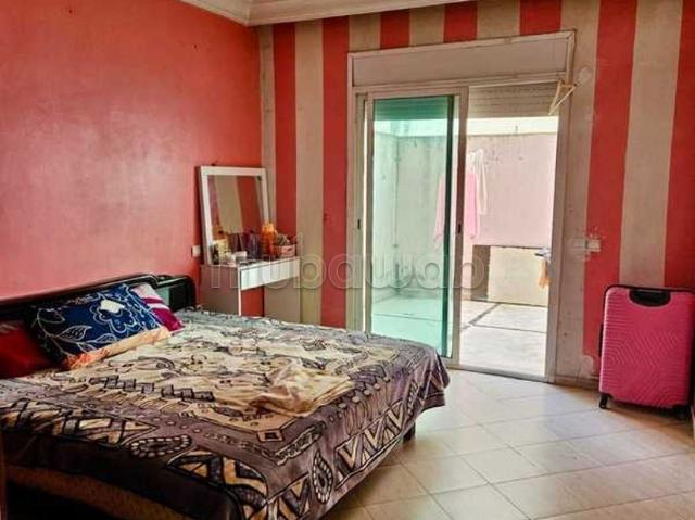 Appartement à Vendre de 213.0 m² à Casablanca, Hopitaux