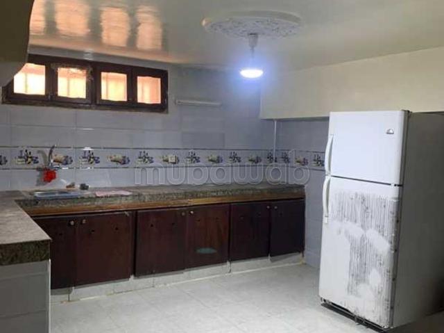 Appartement à Vendre de 215.0 m² à Casablanca, Sidi Moumen