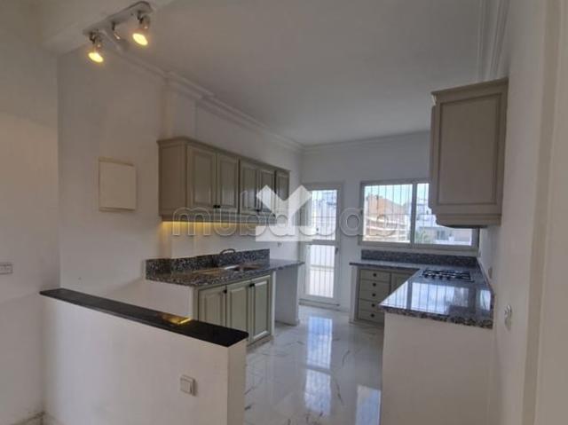 Appartement à Vendre de 218.0 m² à Casablanca, Gauthier