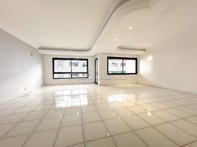 Appartement à Vendre de 254.0 m² à Casablanca, Racine